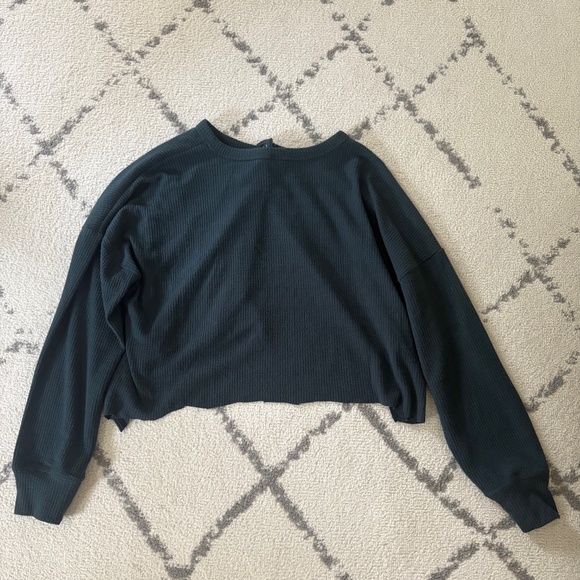 Green Asymmetrical Cropped Knit Long Sleeve Top- Old Navy - Picture 5 of 5